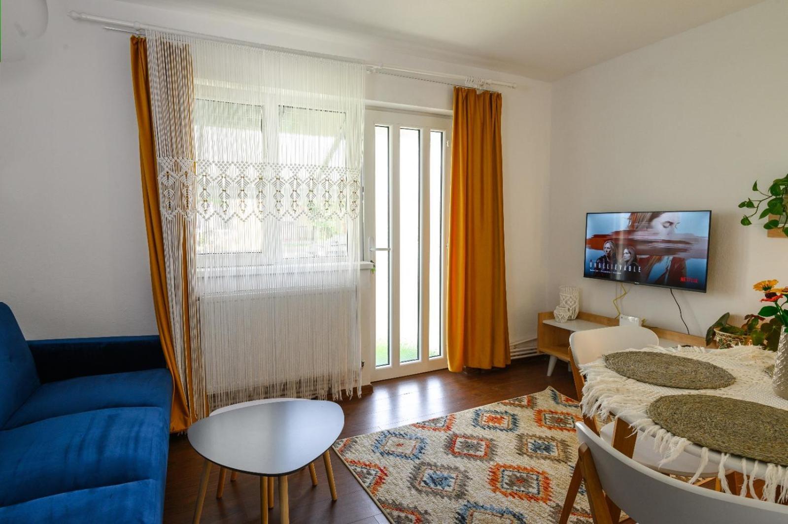 Apartament Corina Cu Parcare Бистрица Экстерьер фото